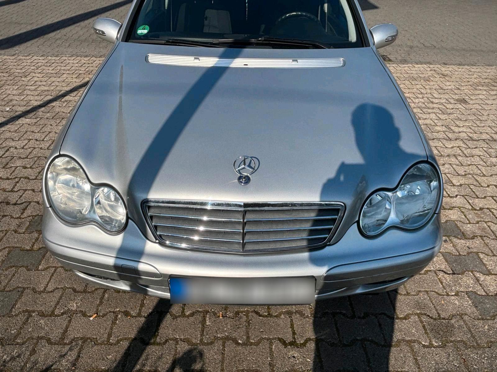 Mercedes-Benz C200 2005 — photo 5