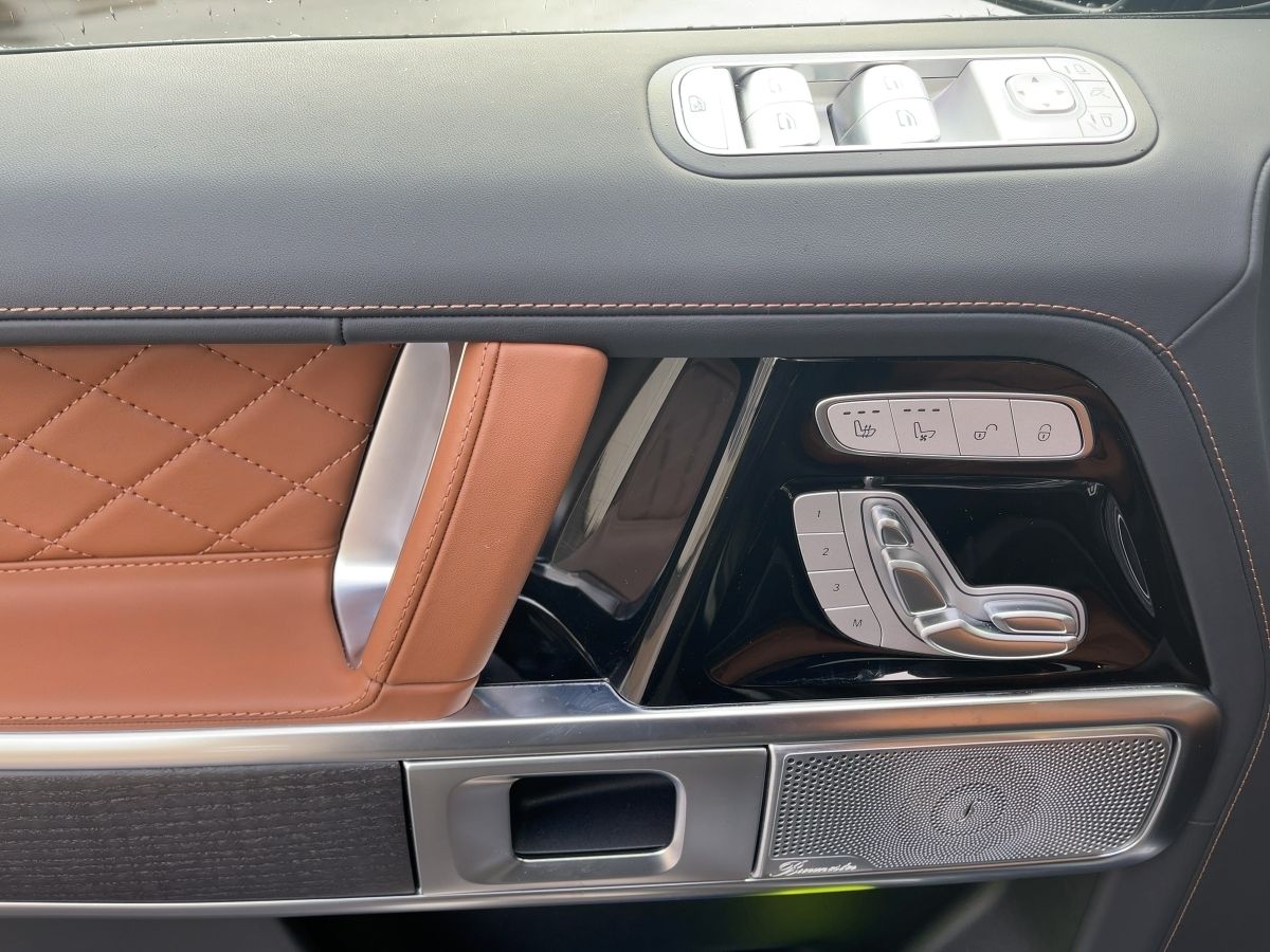 Fahrzeugabbildung Mercedes-Benz G 400 d AMG/Night/Manufaktur/360°/AHK