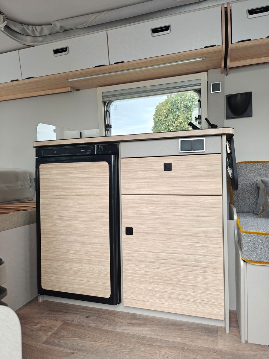 Fahrzeugabbildung HYMER / ERIBA / HYMERCAR Touring 310 Nugget Gold - SALE! -