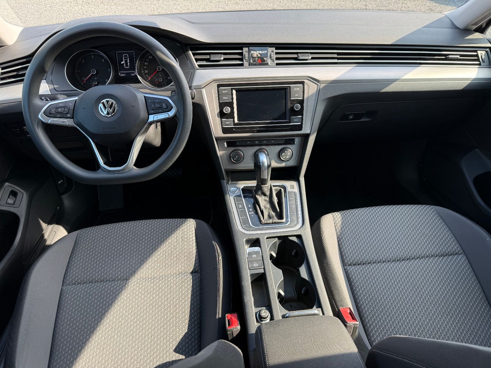 VW Passat Variant Passat 2.0 TDI Variant AUTOMATIK/KLIMA/AHK – Foto 11