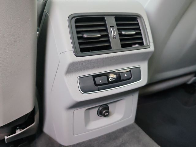 Q5 40 2.0 TDI quattro S line S-tronic ACC PANO