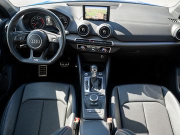 Audi Q2 - 8