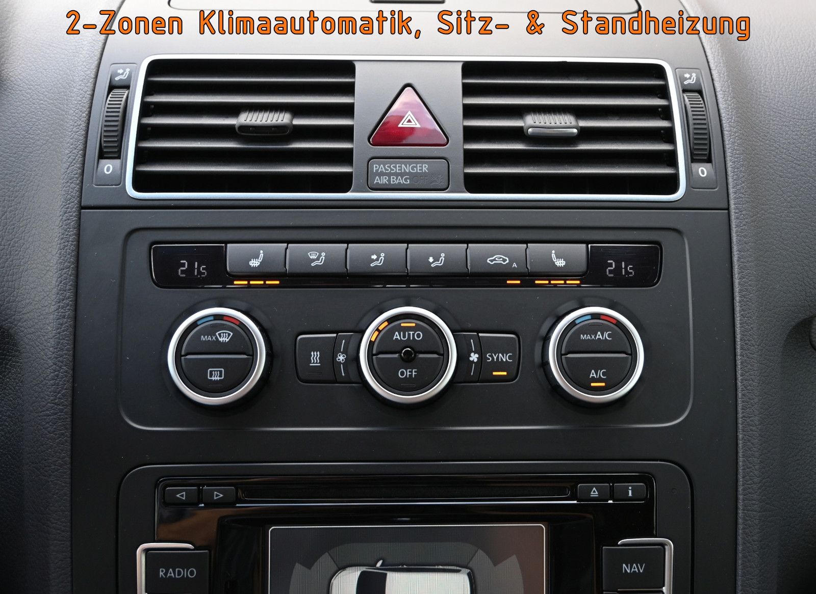 Fahrzeugabbildung Volkswagen Touran 1.2 TSI LIFE °AHK°STANDHEIZ°7-SITZE°