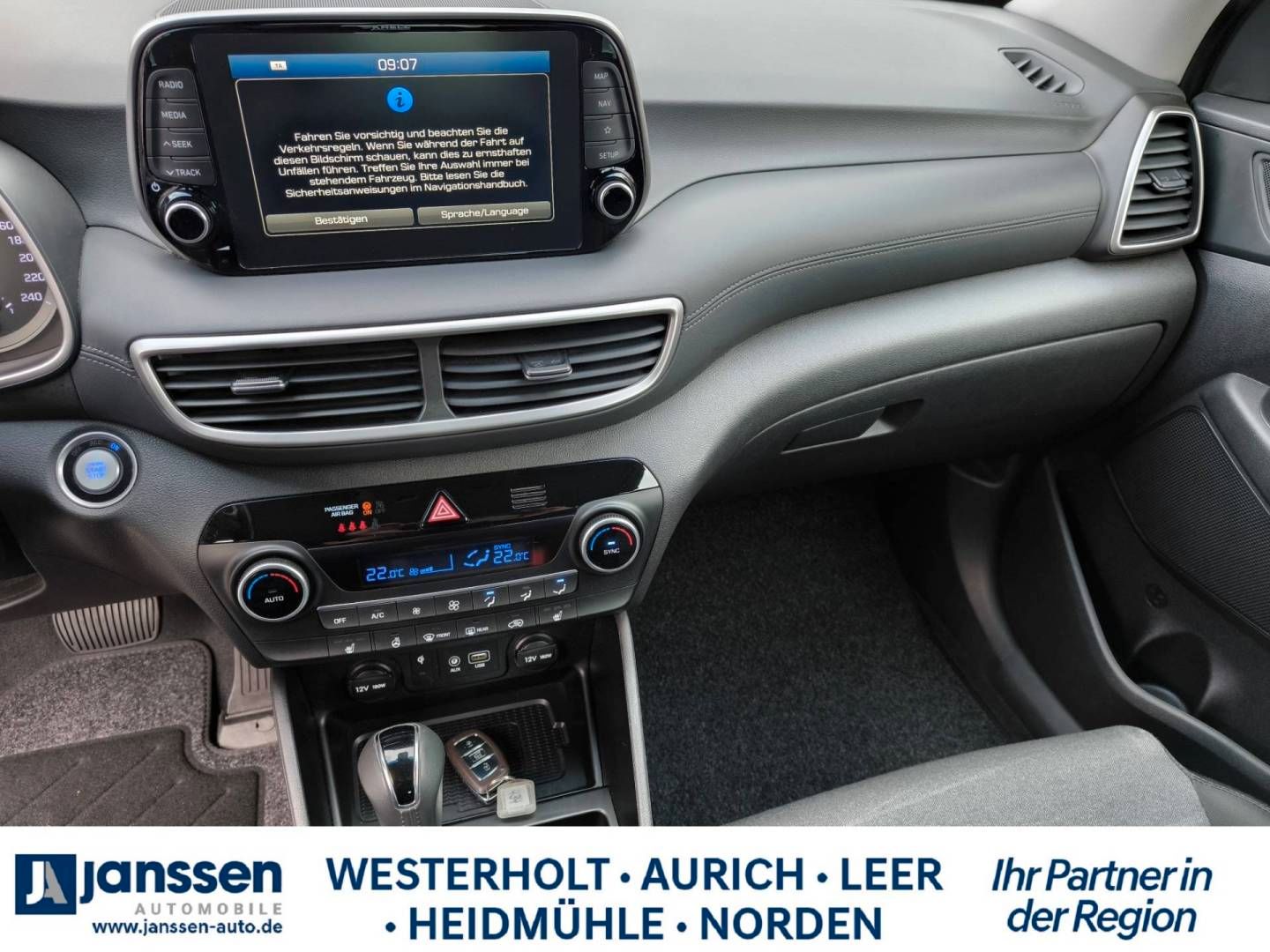 Fahrzeugabbildung Hyundai TUCSON Turbo/Automatik/PDC/Navi/Rückfahrkamera
