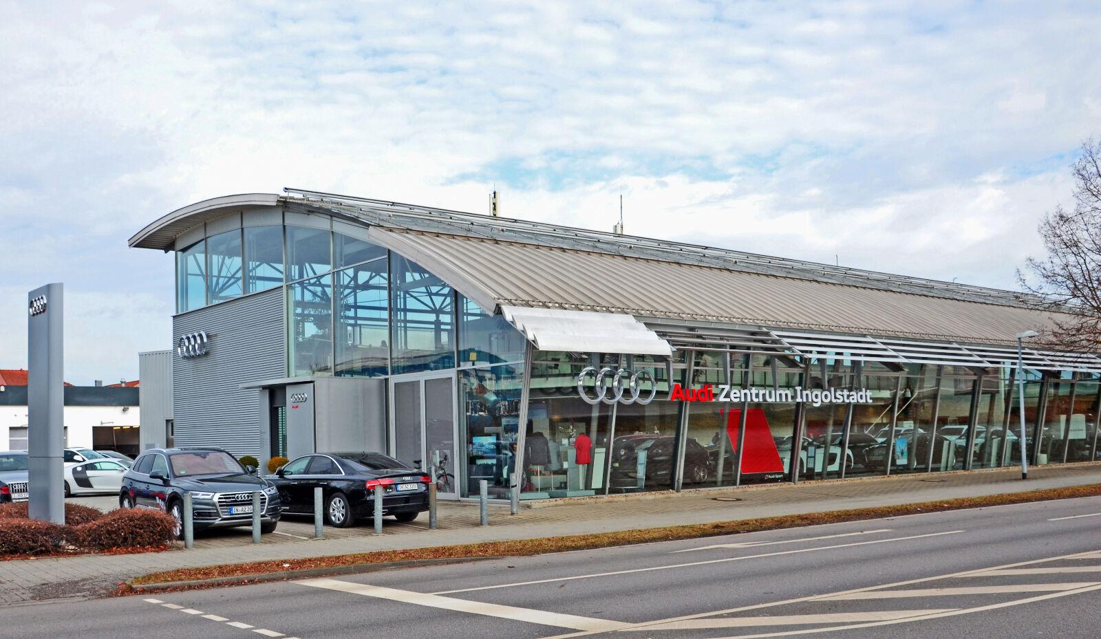 showroom-image-main