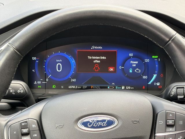 Ford Kuga Plug-In Hybrid Titanium