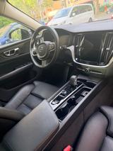 Volvo V60 Cross Country B4 D AWD Geartronic Pro Pro - Volvo V60 Cross Country von privat