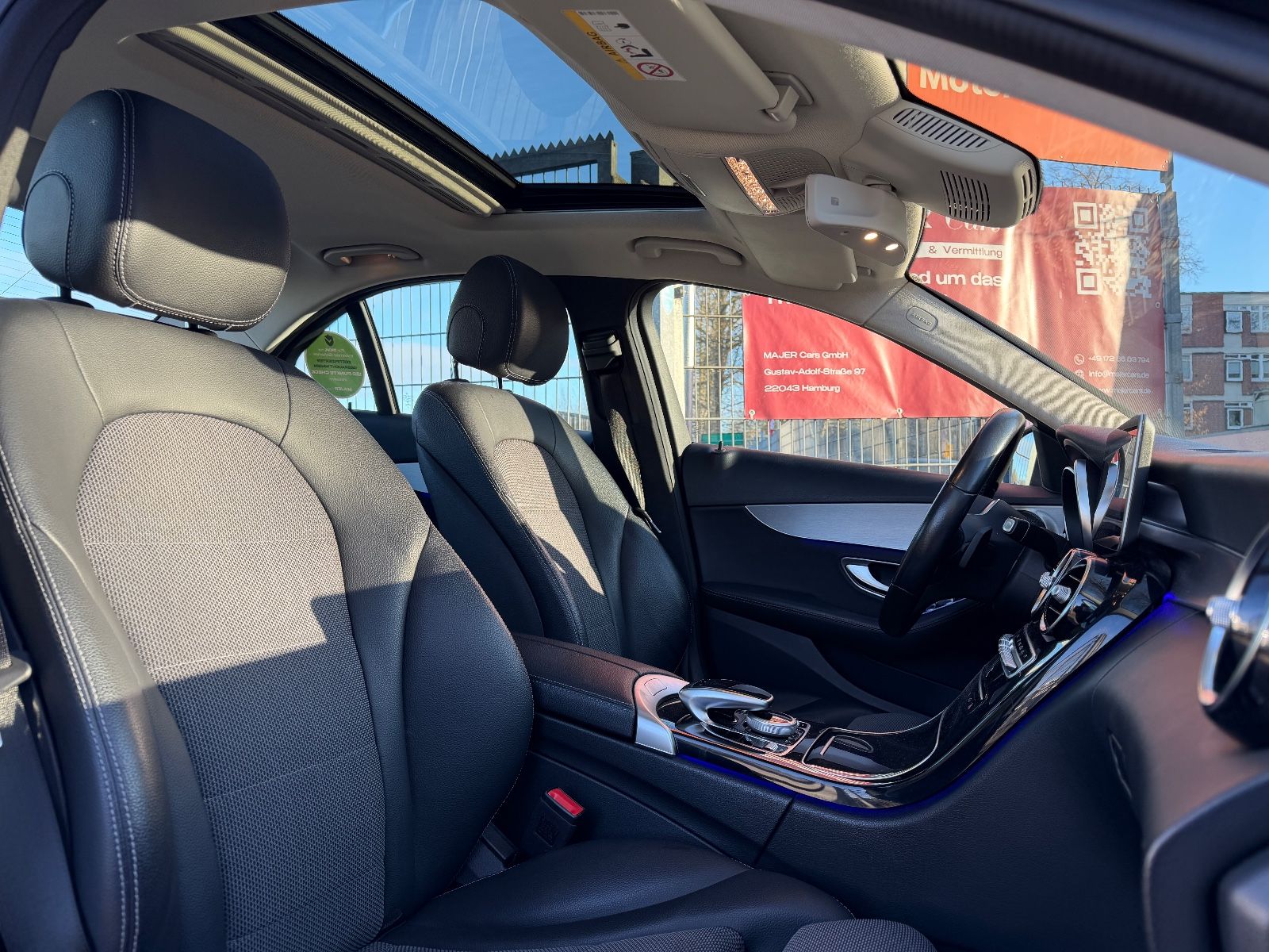 Fahrzeugabbildung Mercedes-Benz C 200 Lim. Avantgarde*SCHIEBEDACH*LED*ACC*TEILLE