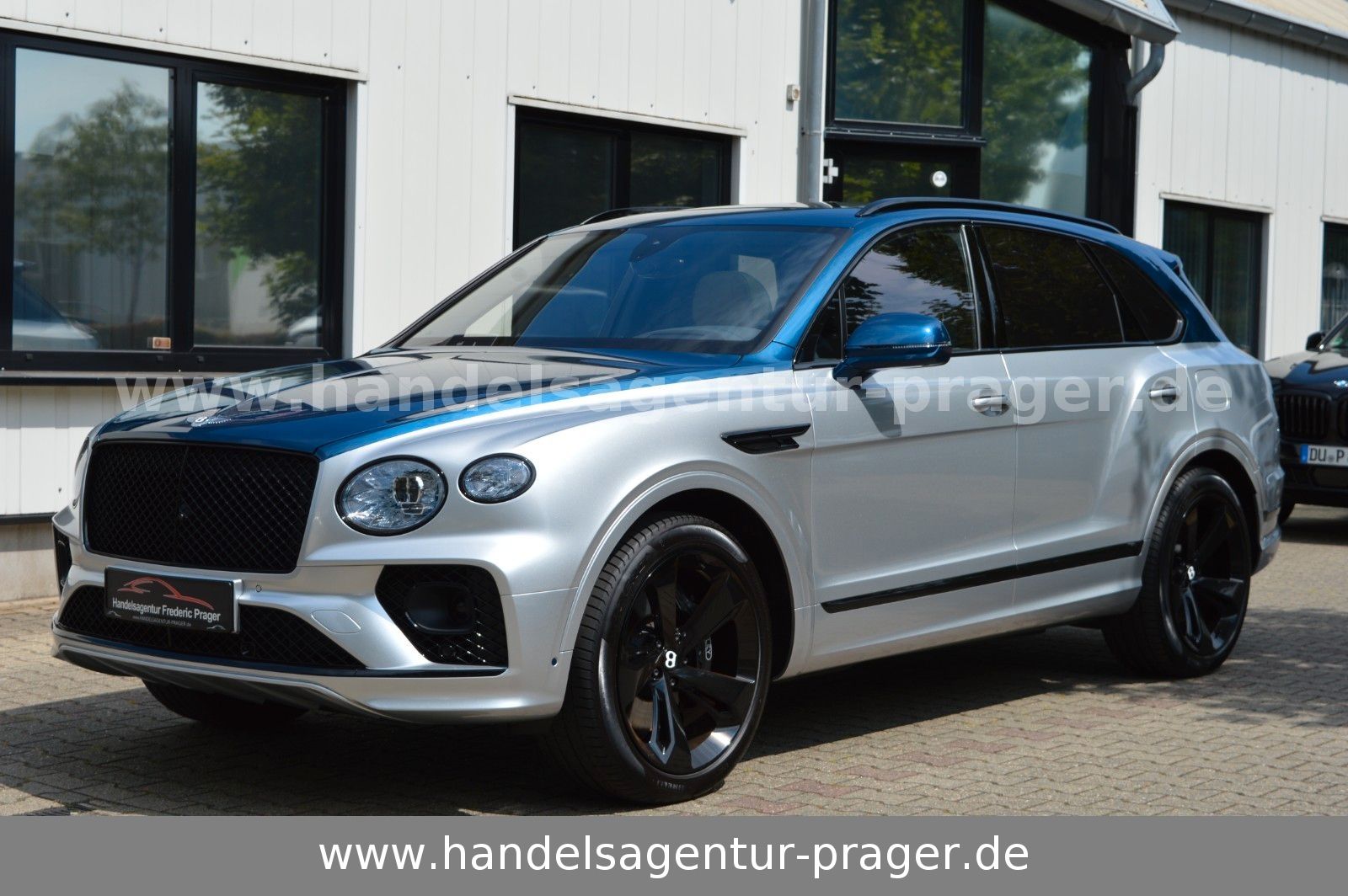 Bentley Bentayga 3.0 Hybrid Azure 4WD Autom.