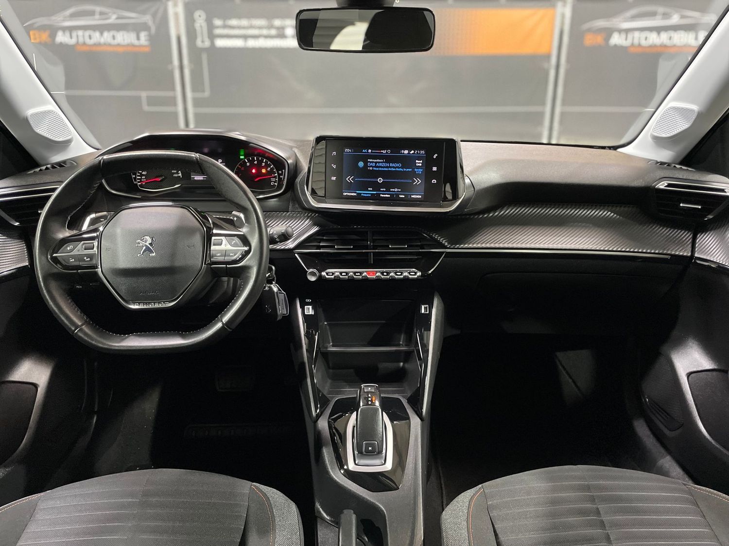 Fahrzeugabbildung Peugeot 208 Active Pack #LED#Navi#CarPlay#Media