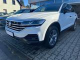 Volkswagen Touareg 4Motion NAVI SHZ PDC SCHECKHEFT - VW Touareg Gebrauchtwagen in Nürnberg