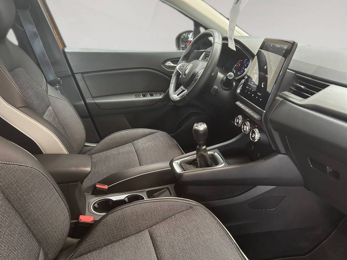 Fahrzeugabbildung Renault CAPTUR INTENS TCe 130 GPF