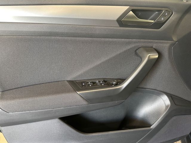 T-Roc 1.0 TSI LIFE LED+NAVI+DIGI CP+KLIMA+WINTER