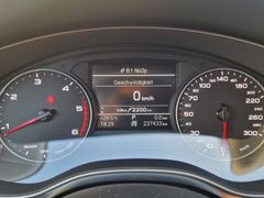 Fahrzeugabbildung Audi A6 Avant 2.0 TDI ultra S-Line Navi Xenon PDC RFK
