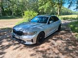 BMW 330e Sport Line Automatik Sport Line - silberne BMW 330