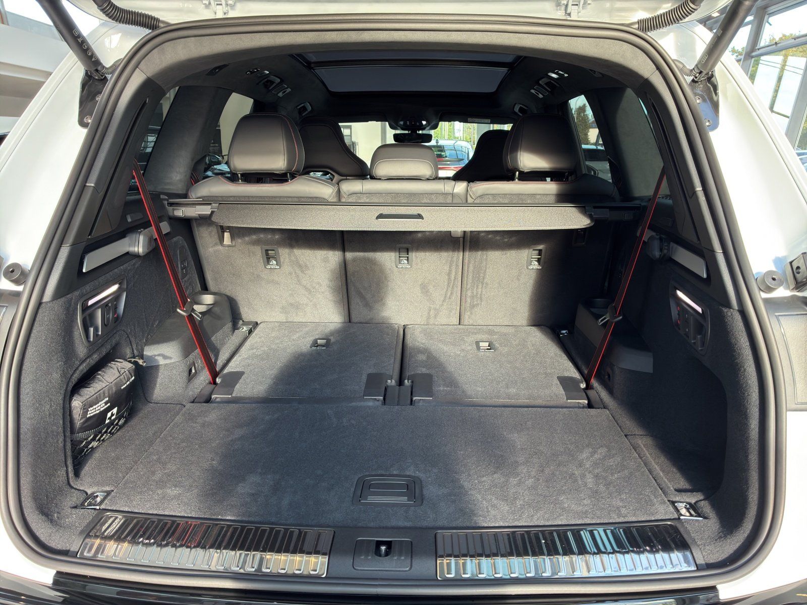 Fahrzeugabbildung Audi Audi Q7 TDI quattro NEUES MOD. 360,AHK,HUD,LED