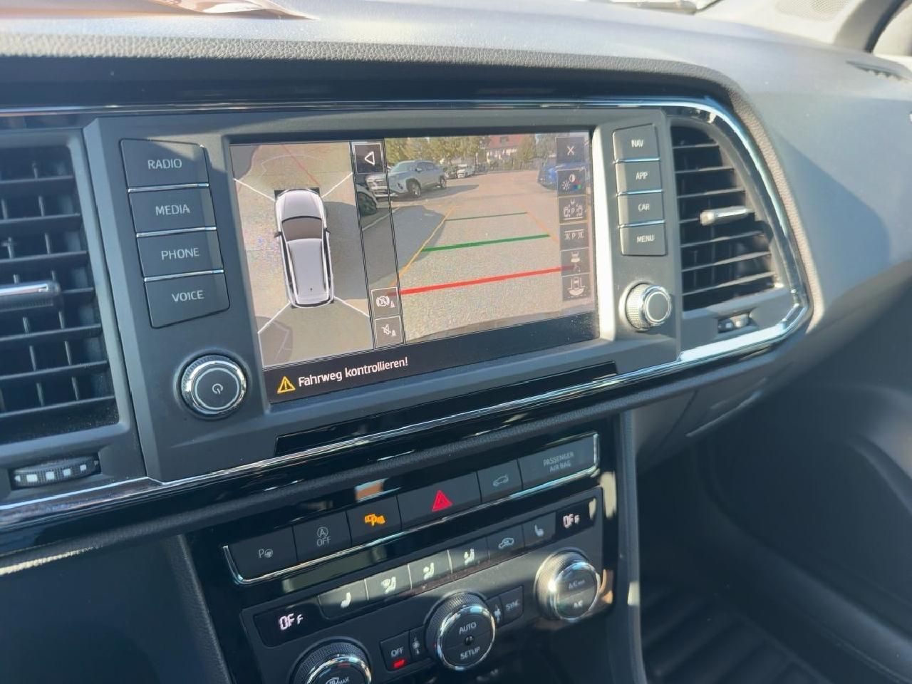 Fahrzeugabbildung CUPRA Ateca 2,0 TSI Basis 4x4 *SHZ+RKF+PDC+el.Heckklap