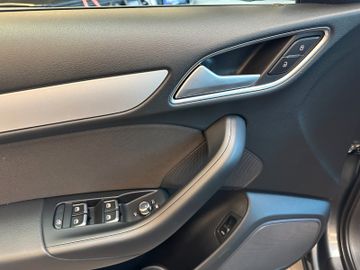 Audi Q3 *Bi-XENON*SITZHZ*PDC*1.AND*TEMPOMAT*