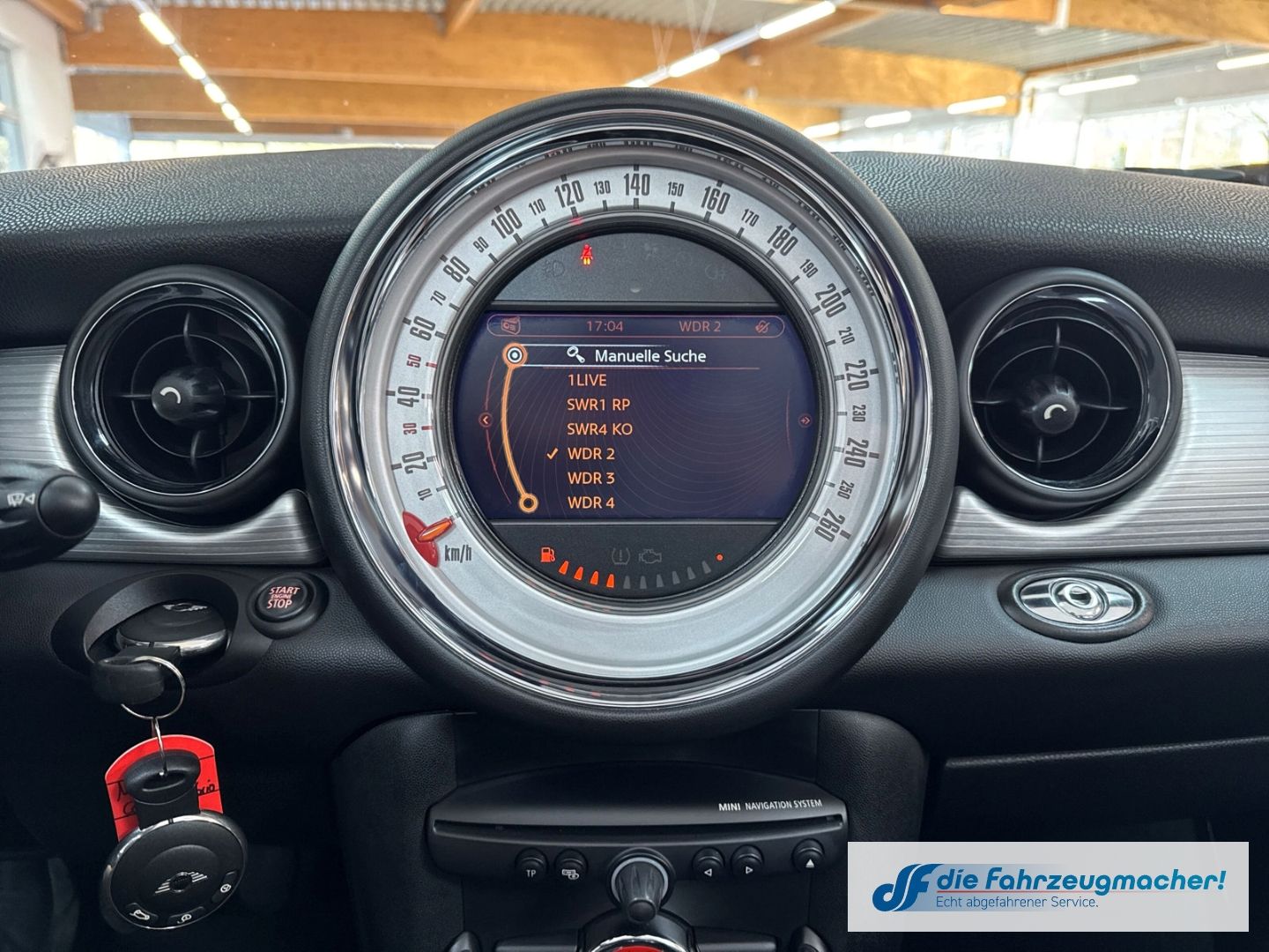 Fahrzeugabbildung MINI Cooper Cabrio Sport Navi Xenon Leder Ambiente SH