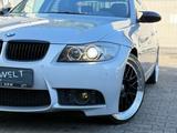 BMW 325i M Paket Automatik *20-ZOLL*160KW*XENON* - BMW 325 aus 2005: 325i