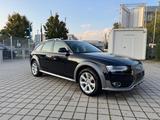 Audi A4 Allroad quattro 2.0 TDI Inspekt. neu/Garantie - Audi A4 Allroad: Kombi