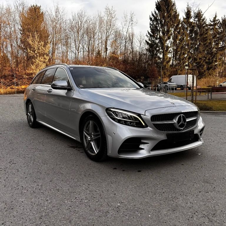 Image of Mercedes-Benz C 220