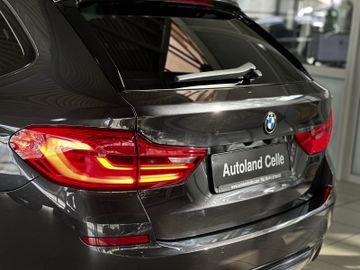 Fahrzeugabbildung BMW 520d Sport Line Kamera Alarm NaviProf HiFi 19"