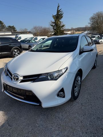 Toyota Auris Life+132PS,Navi,Alu,WR,SH-gepfl.