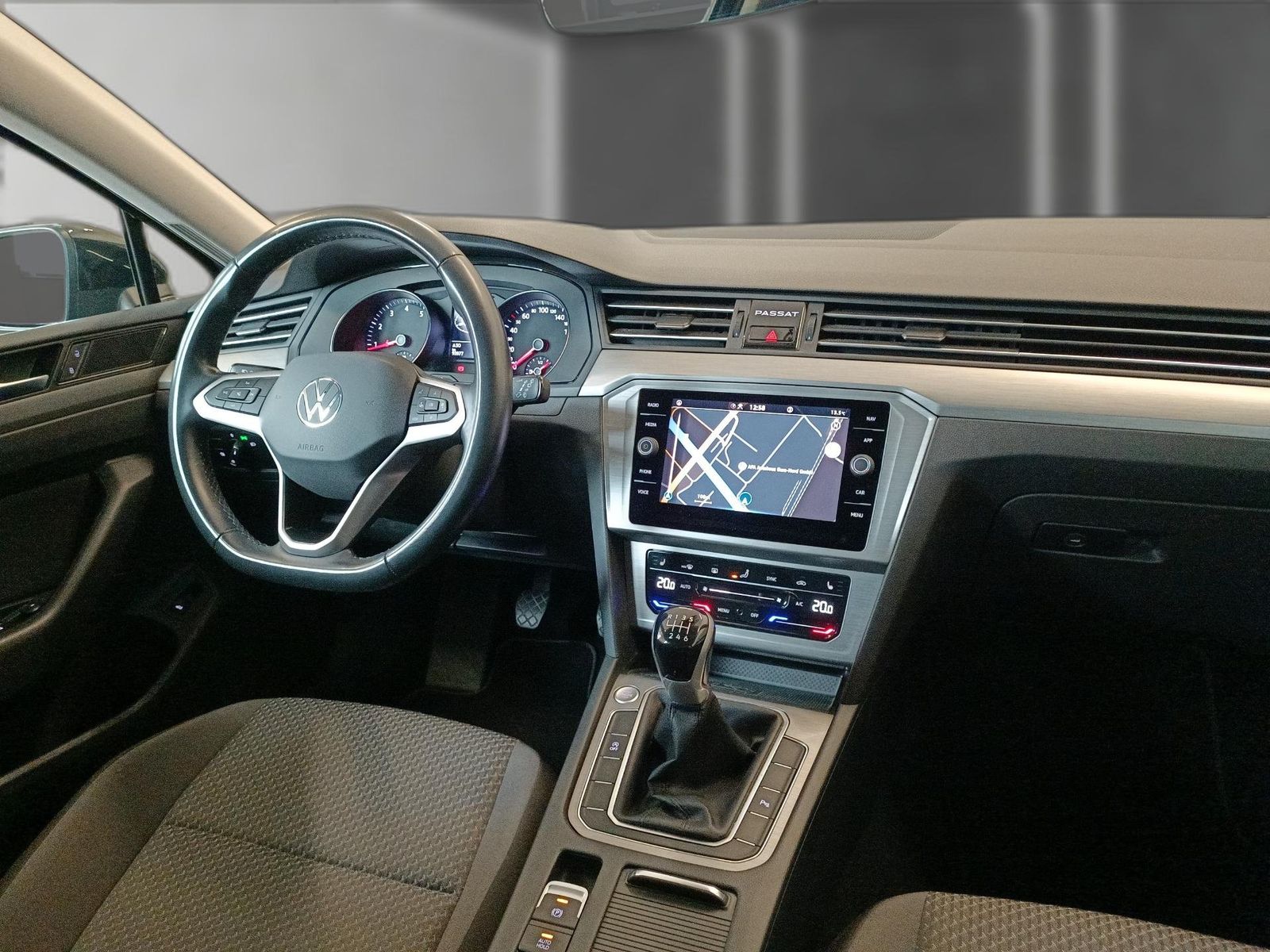 Volkswagen Passat Variant - Bild 8