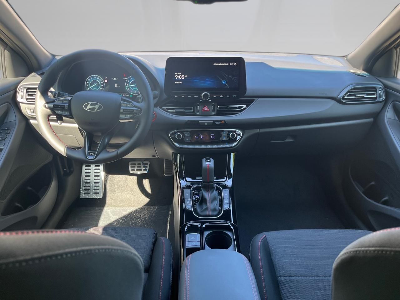 Fahrzeugabbildung Hyundai i30 N-LINE X *KLIMAA*CARPLAY*NAVI*BT*SHZ*LHZ*USB