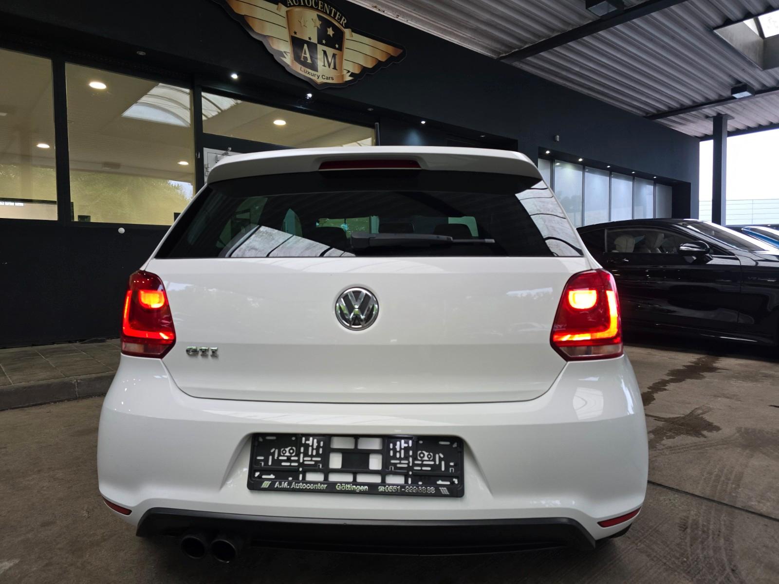 VOLKSWAGEN POLO V - GTI -  DSG - 179 CV- BI-XENON