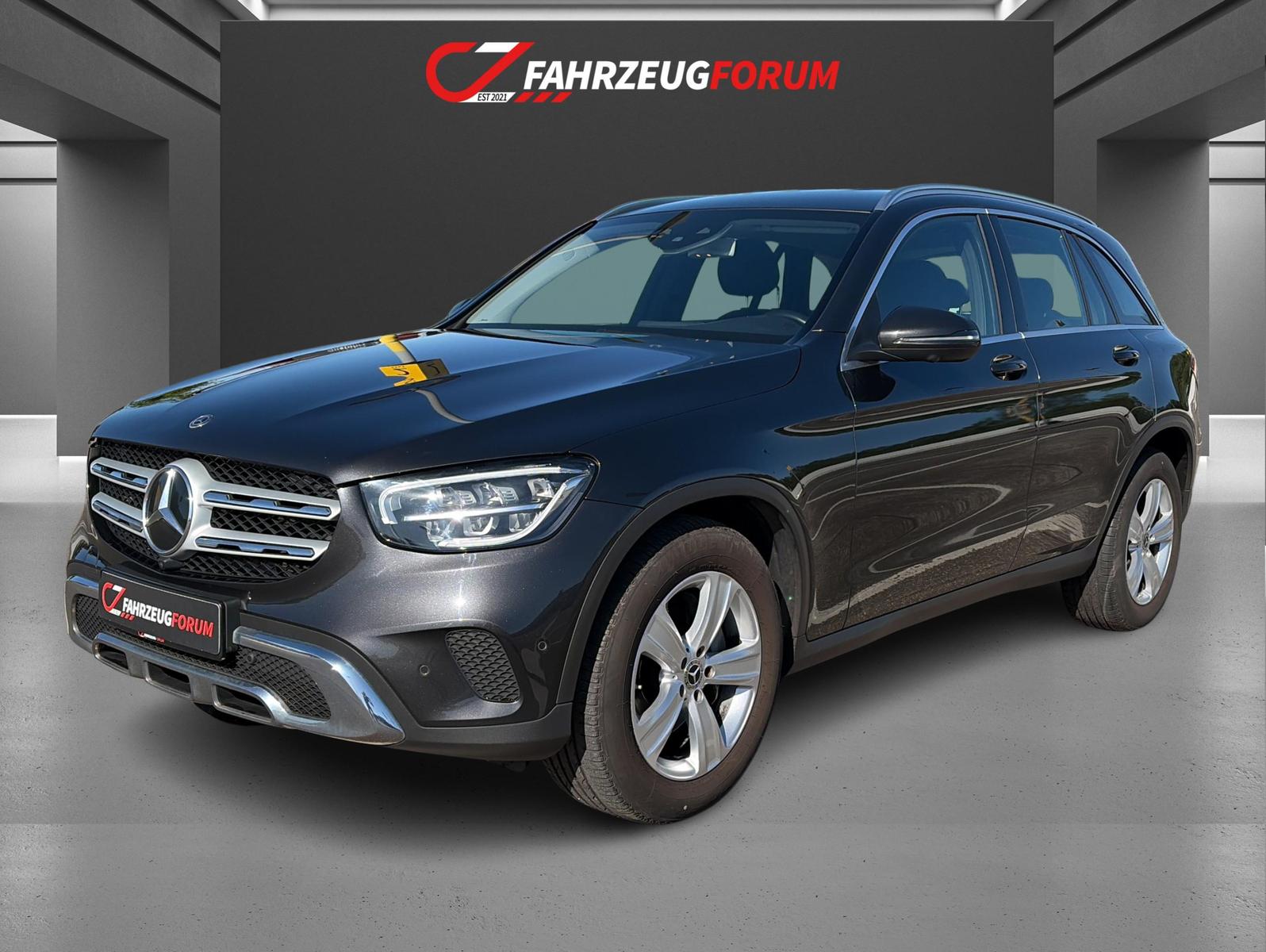 Mercedes-Benz GLC 220 d 4Matic Virtual Cockpit