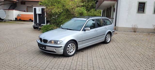 BMW 320d Touring Edition Lifestyle 6 gang