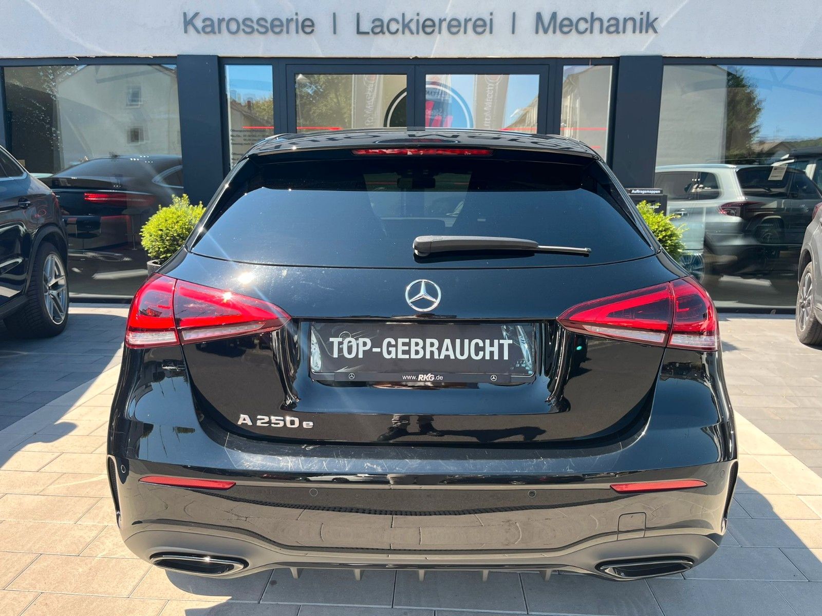 Fahrzeugabbildung Mercedes-Benz A 250 A -Klasse A 250 e Edition 2020