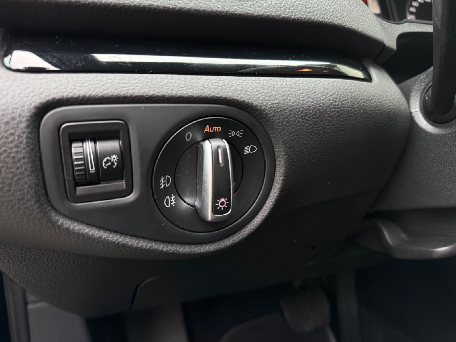 Fahrzeugabbildung Volkswagen Sharan Highline BMT/Start-Stopp