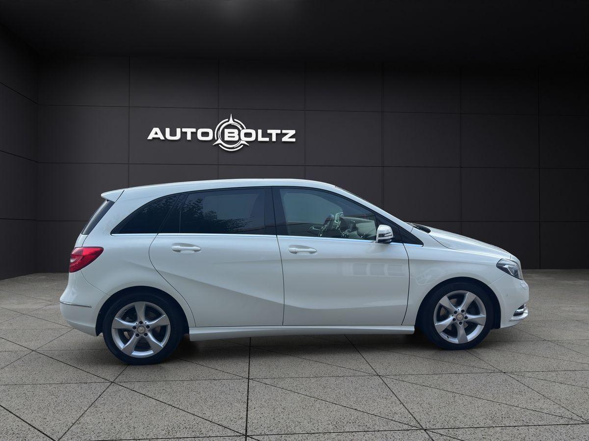 Mercedes-Benz B 180 Bi-Xenon  NAVI Park-Assistent AHK SHZ