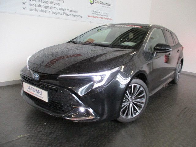 Fahrzeugabbildung Toyota Corolla Touring Sports Hybrid Teamplayer