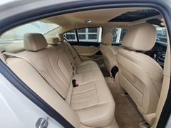 Fahrzeugabbildung 530 e xDrive Luxury Line EU6d-T Park-Assistent