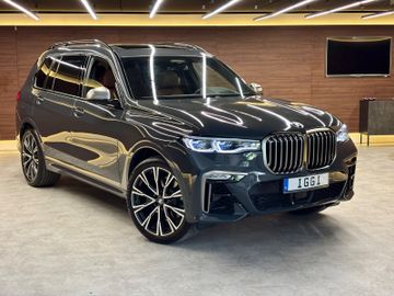 BMW X7 M50 - 1
