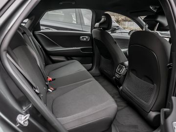 Hyundai Ioniq 6 Navi Digi-Cockpit LED ACC El. Heckklappe