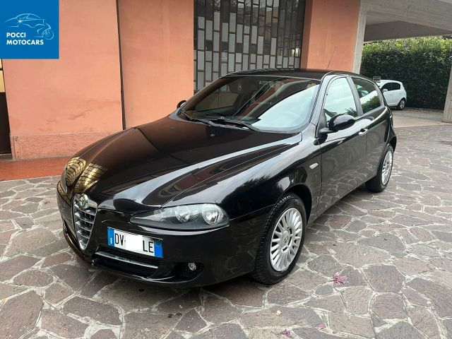 Alfa Romeo 147 1.6 16V TS (105) 5 porte Progress