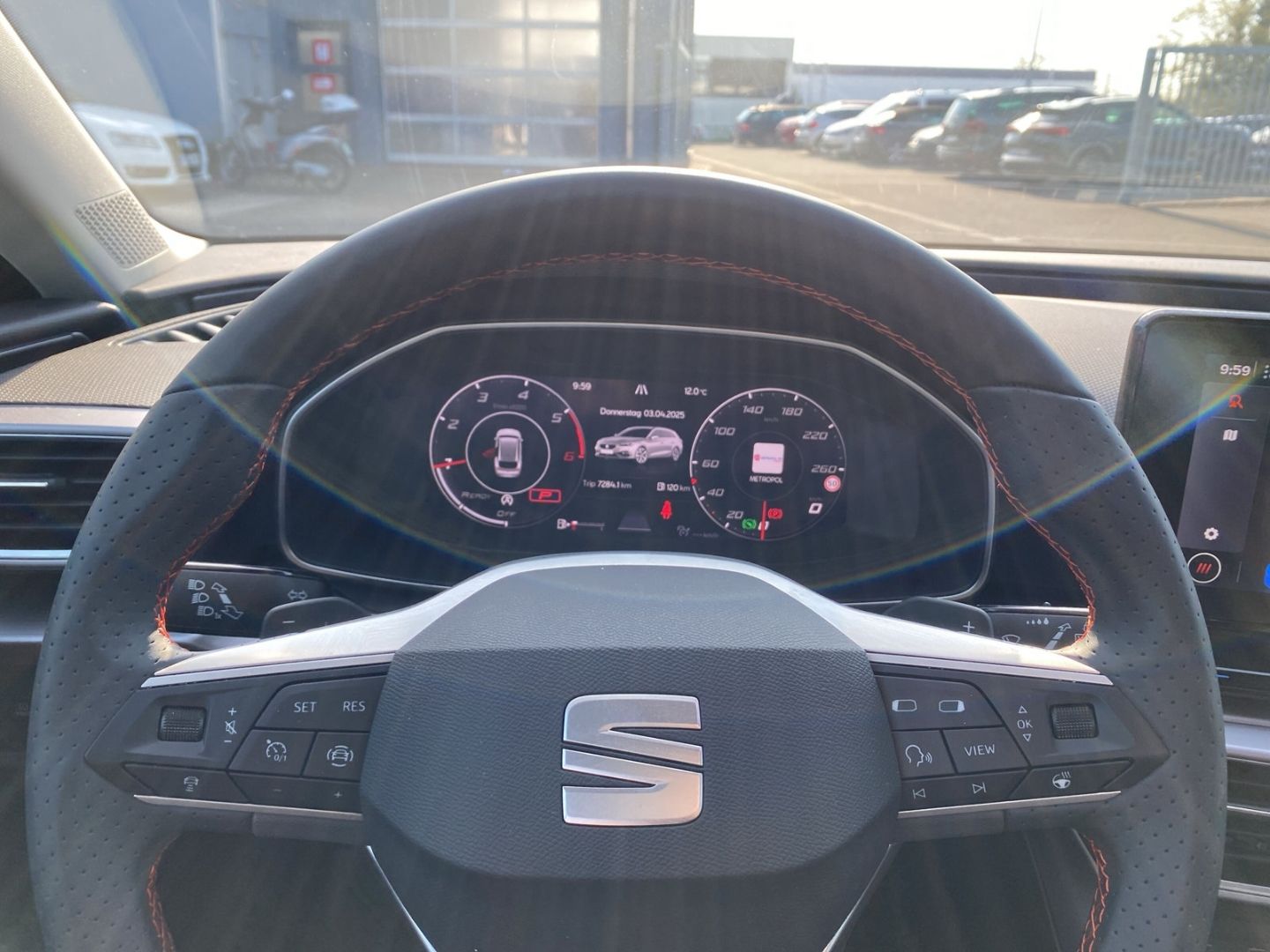 Fahrzeugabbildung SEAT Leon Sportstourer FR 2.0 TDI EU6d Navi Digitales