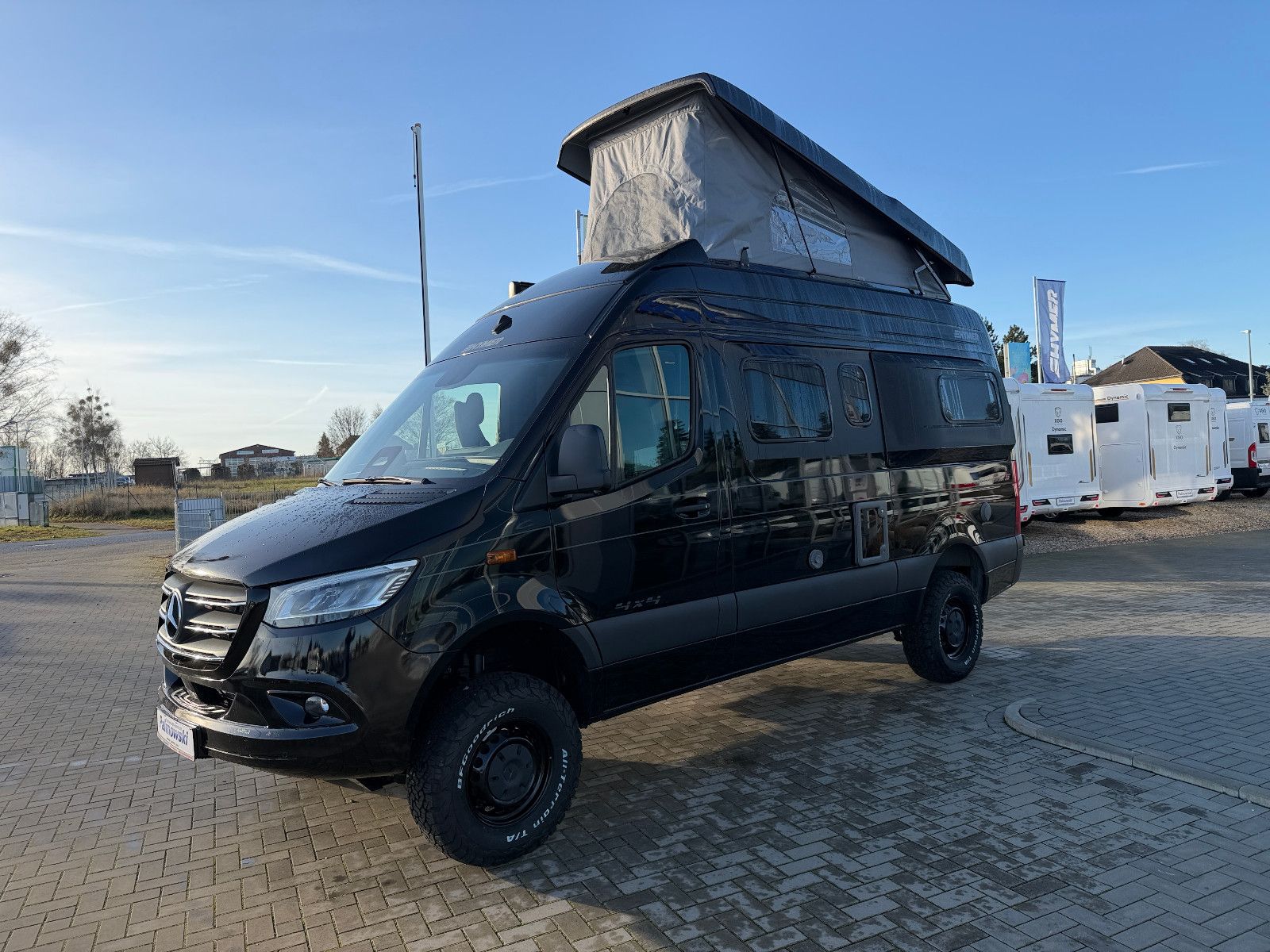 Fahrzeugabbildung HYMER / ERIBA / HYMERCAR Grand Canyon S - MB 600 SD- 4x4- 9.706€ sparen!
