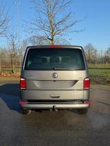 Volkswagen T6 Multivan - Volkswagen T6 Multivan mit Panoramadach