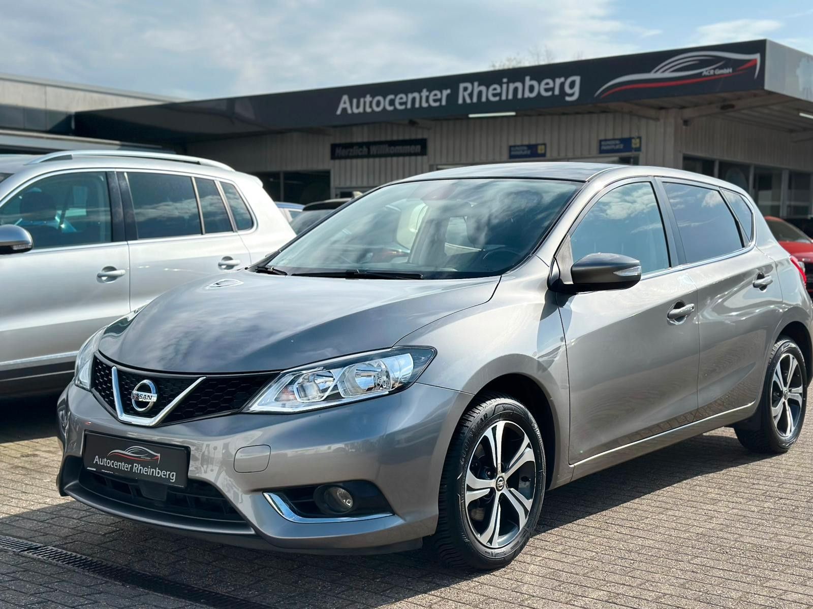 NISSAN Pulsar