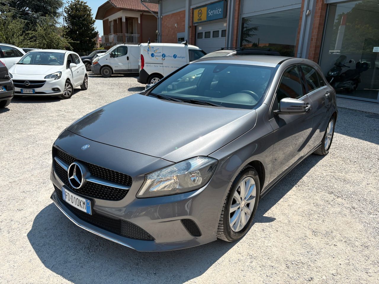MERCEDES-BENZ Mercedes A 160 Benz - Automatico