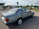 Mercedes-Benz Mercedes Benz 300E W124 - Mercedes-Benz 300: W124 300e