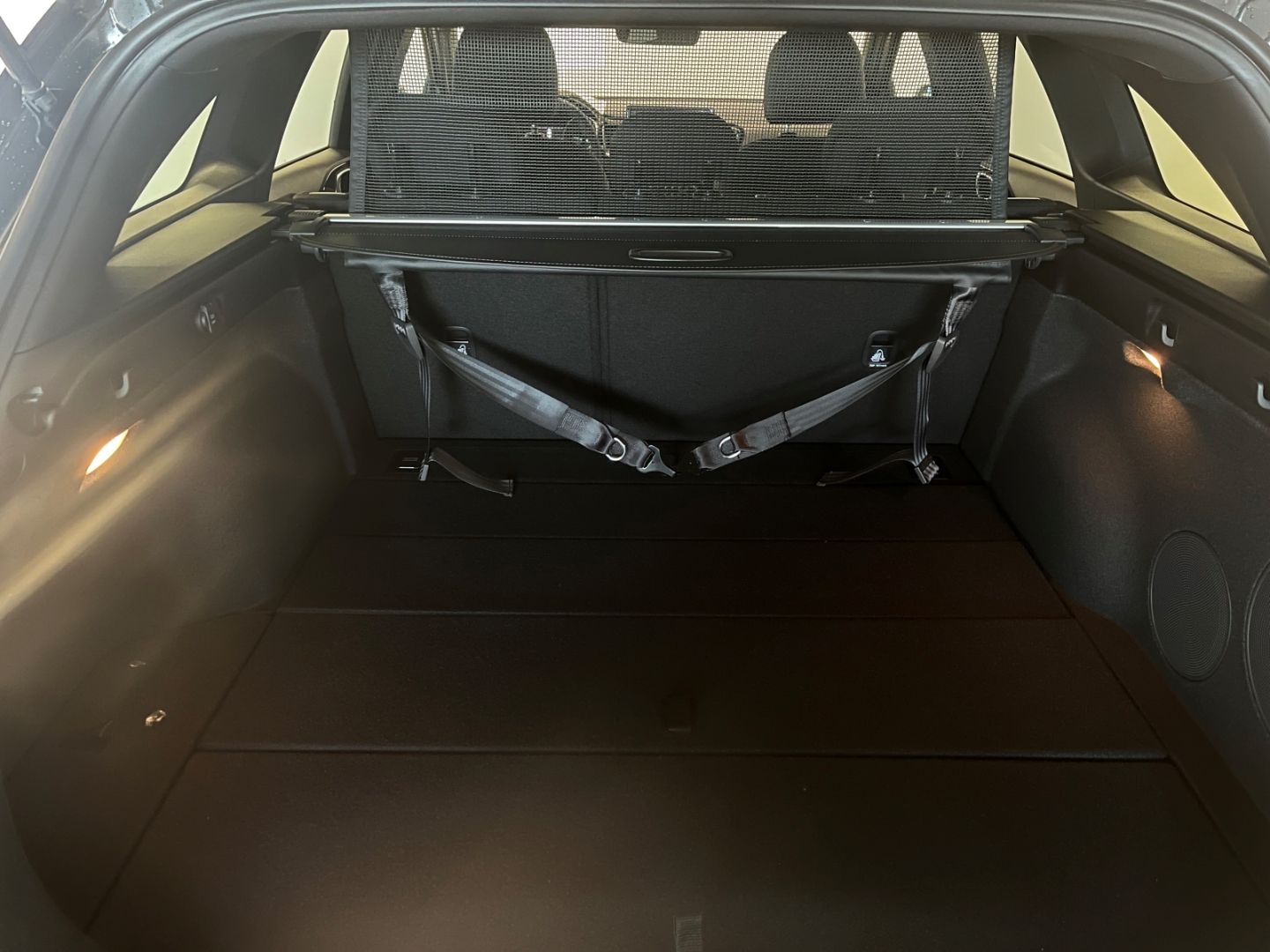 Fahrzeugabbildung Kia Ceed_sw Sportswagon GT Line 1.5 T-GDI JBL SHZ