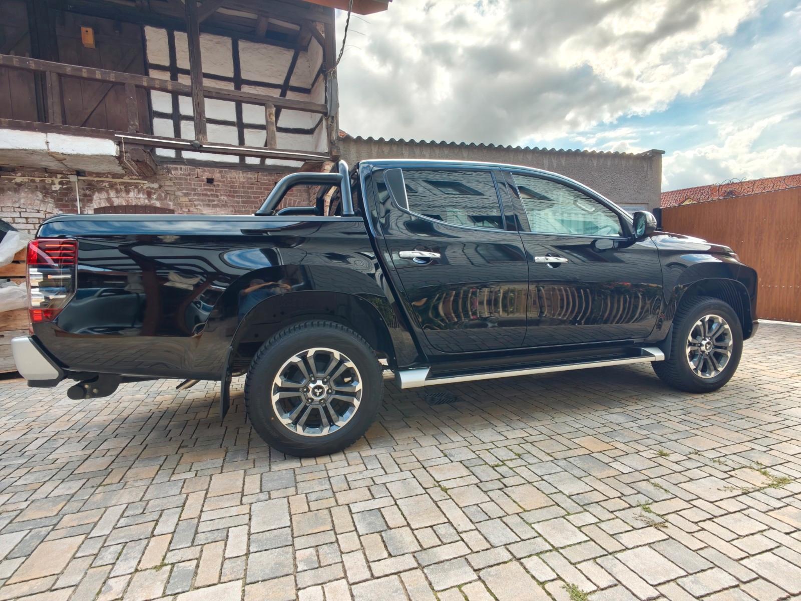 Mitsubishi L200 Plus Spirit AT Doppelkabine 4WD