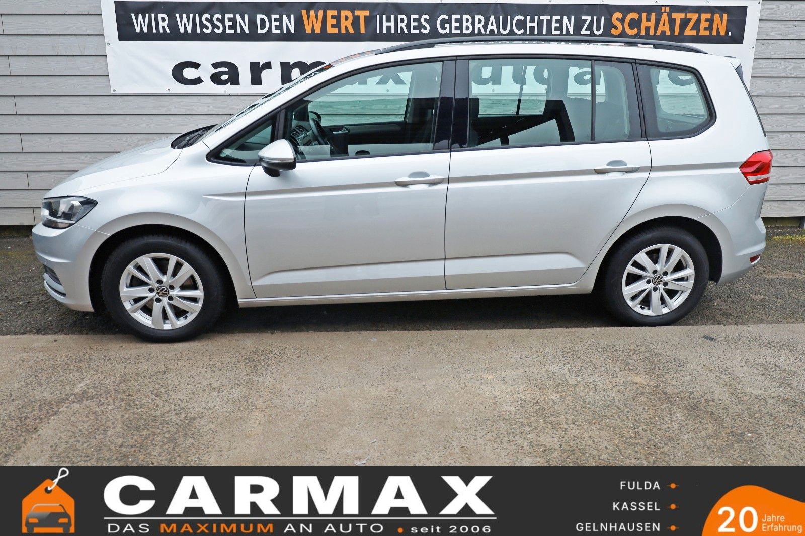 Fahrzeugabbildung Volkswagen Touran Comfortline 7 Sitzer,Navi,SH,PDC,ACC,AHK